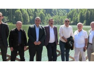 Eski Bakan Faruk Çelik Karagöl’ü gezdi