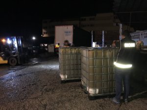 Arnavutköy’deki operasyonda 25 bin litre ’10 numara yağ’ ele geçirildi