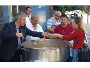 Limak Enerji’ndenmüşterilerine aşure ikramı