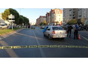 Nişanlısının eski kocasını öldürdü