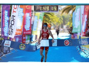 Alanya’da triatlon heyecanı sona erdi