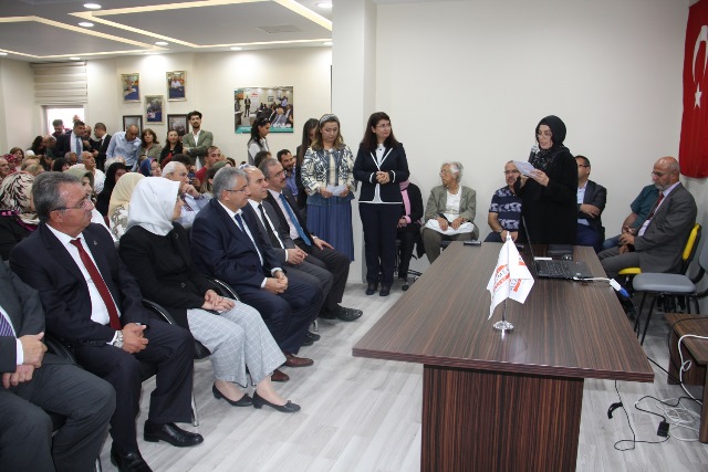 Dünya Alzheımer Günü'nde farkındalık