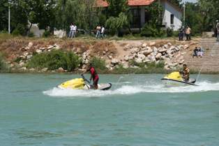 Beyşehir gölü'nde jet ski keyfi