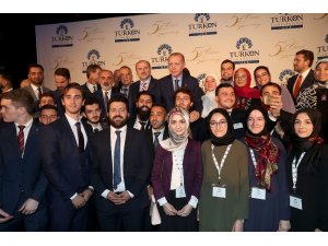 Cumhurbaşkanı Erdoğan TÜRKEN Vakfı geleneksel gala yemeğine katıldı