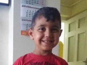 Üstüne beton parçası düşen Yusuf’tan kötü haber