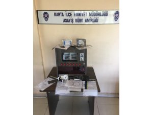 Kahta polisi suçlulara göz açtırmıyor