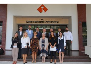 İzmir’in geleceğini “icat çıkaranlar” belirleyecek