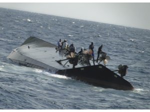 Tanzanya feribot faciasında görevden almalar başladı
