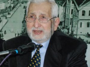 İzzet Koyunoğlu, vefatının 44. yılında konuşuldu