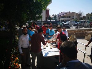 Armağan Kolejinde aşure coşkusu