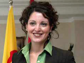 Gazetesinde mescit açılmasını istedi