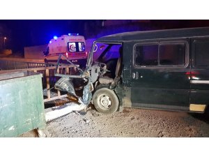 Korkuluklar sayesinde kanala uçmaktan kurtuldular