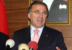 Artık devletin tepesi türbanlı