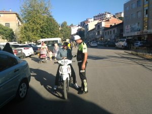 Niksar’da motor avcısı ekipler iş başında