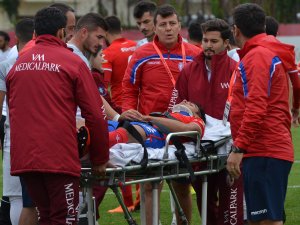 Pendikspor Teknik Direktörü Yücer'den örnek davranış