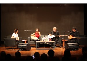 Neşet Ertaş türküleriyle anıldı