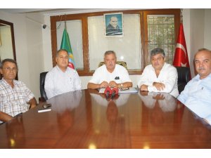 Kendirlioğlu; “Pamuk fiyatlarındaki düşüş engellenmelidir”