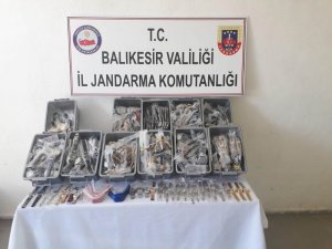 Jandarmadan kaçak saat operasyonu