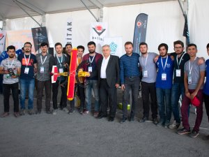 NEÜ Öğrencilerinden TEKNOFEST başarısı