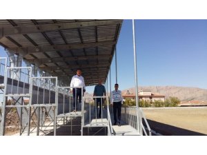 Kale ilçesine stadyum inşası sürüyor