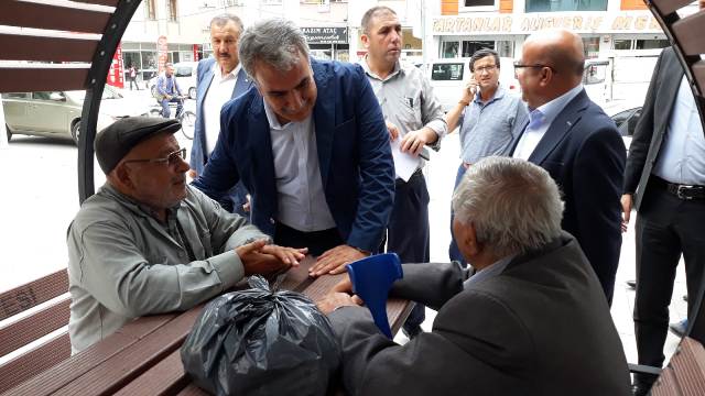 Ağralı Karapınar’ı ziyaret etti