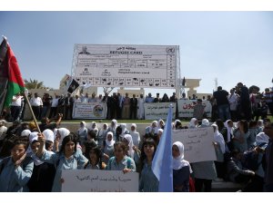 Batı Şeria'da UNRWA'nın hizmetlerindeki kısıtlamalar protesto edildi
