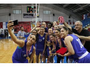 Özgecan Kadınlar Basketbol Turnuvası’nın kazananı Ormanspor