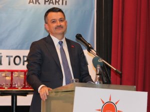 Bakan Pakdemirli İzmir’de AK Partililerle bir araya geldi