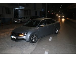 Direksiyon başında kalp krizi geçiren diş hekimi öldü