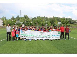 Hayırsever iş adamından 1071 Malazgirt Spora destek
