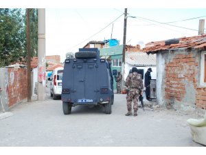 Polisten uyuşturucu denetimi