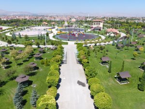 Karatay’da yeşil alan çalışmaları