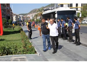 Banka müdürü tutuklandı