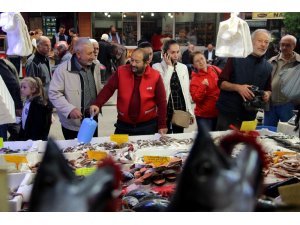 Balıkların boyu büyüdü, fiyatı arttı