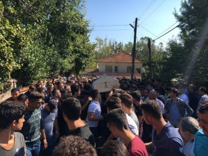 Motor kazasında ölen genç toprağa verildi