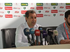 Orhan Kaynak: “Ben her maçta deplasmanı yaşıyorum”