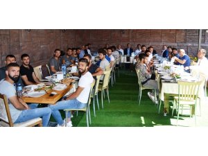 Erciş Gençlik Belediye Spora moral yemeği