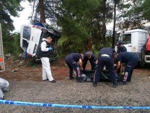 Kemer’de minibüs devrildi: 3 turist öldü