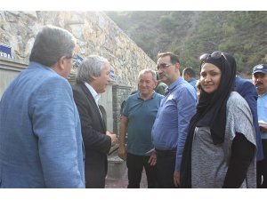 Bakan Dönmez Osmaneli’de ziyaretlerde bulundu