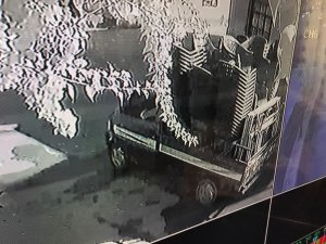 2 yaşındaki kızı ezip kaçan sürücü 240 kilometre takip sonucu yakalandı