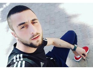 Samsun’da bıçaklı saldırıya uğrayan genç hayatını kaybetti