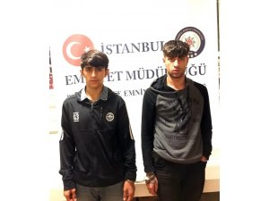 Beyoğlu’nda Brezilyalı turistlerin telefonlarını çalan hırsızlar yakalandı