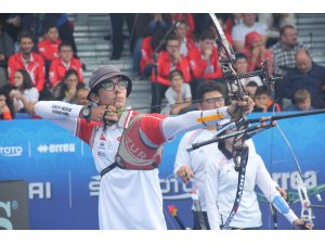 Milli okçulardan Dünya Kupası'nda gümüş madalya