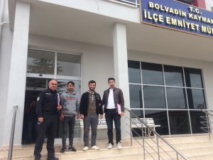 Bolvadin’de hırsızlar polisten kaçamadı