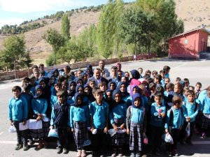 Atık Pil Toplama Birincisi Yaylacık İlkokuluna “Masa Tenisi” Ödülü