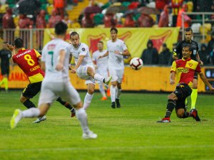 Konyaspor deplasmandaki ilk yenilgisini aldı