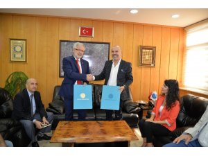 Tekstil öğrencileri için dijital baskı kursu