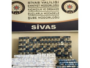 İran plakalı yolcu otobüsünden kaçak sigara çıktı