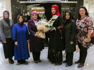 Sanat İçin İlk Adım’da ebru sergisi açıldı