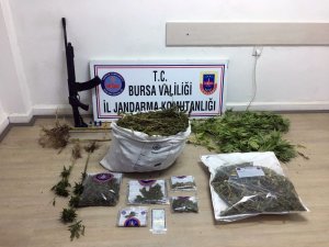 Bursa’da 5 kilo esrar ele geçirildi